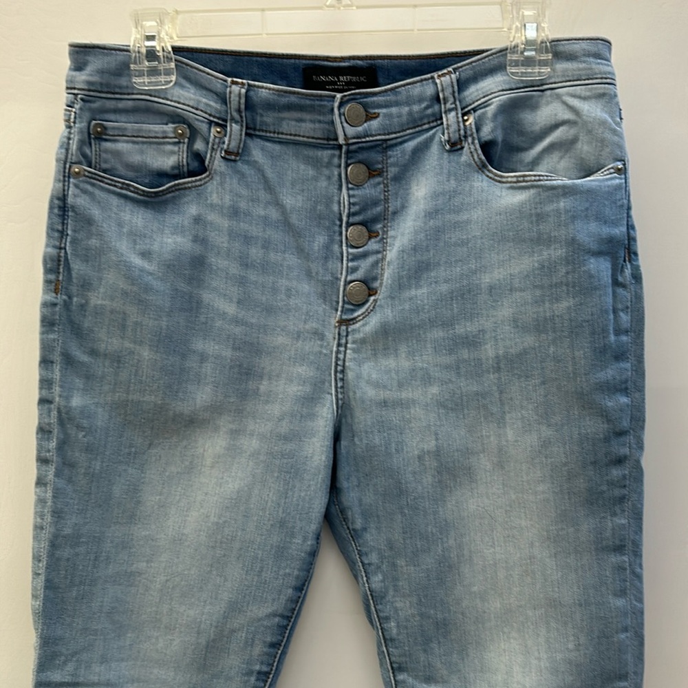 Banana Republic High Rise Skinny Light Fade Jeans exposed 4 button Fly Cute
